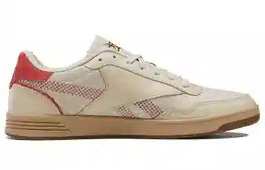 Looney Tunes x Reebok Royal Techque T