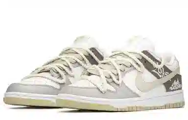 Nike Dunk Low Mocha Brown