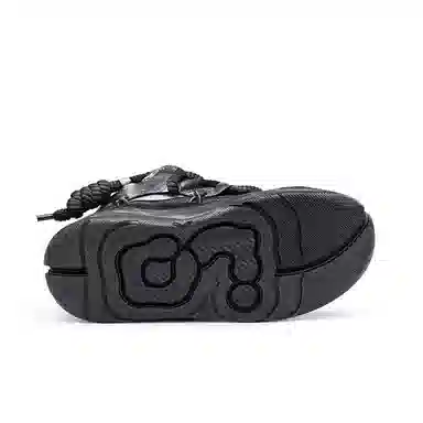 CN Skate Silver Black