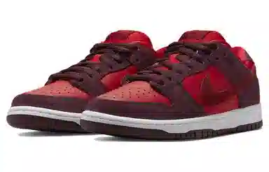 Nike Dunk SB Pro "Cherry"