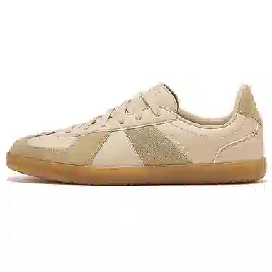 Skechers Court Classics