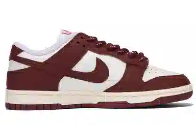 Nike Dunk Low Red