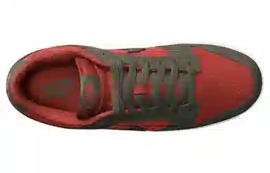 Nike Dunk Low "Mystic Red"