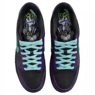 Nike Dunk LTD Halloween