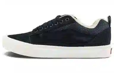 Vans Knu Skool