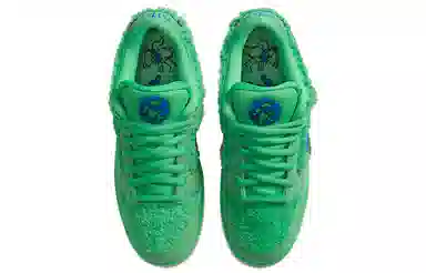 Nike Dunk SB Green Bear
