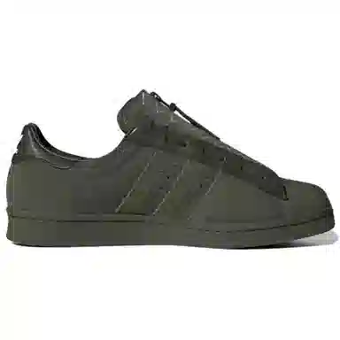 NEIGHBORHOOD x adidas Superstar 80s