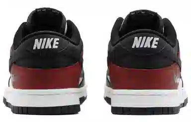 Nike Dunk Low "Bulls"