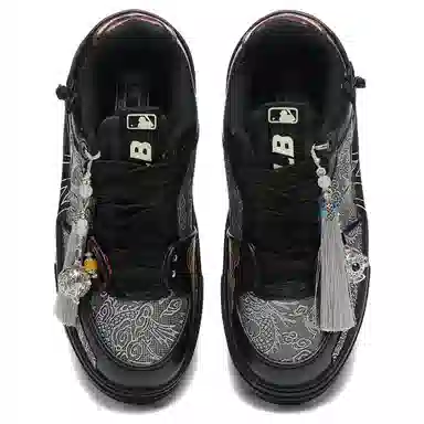 MLB Chunky Liner Black