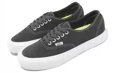 Vans Authentic VR3