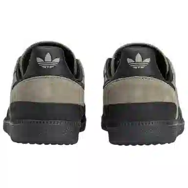 adidas Originals 100 Thieves Palos Hills