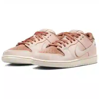 Nike Dunk SB "Trocadéro Gardens"