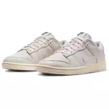 Nike Dunk Low Premium "Light Orewood Brown"