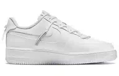 Nike Air Force 1 LX
