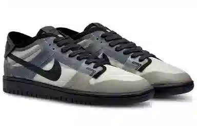 Comme Des Garcons x Nike Dunk Low Black White