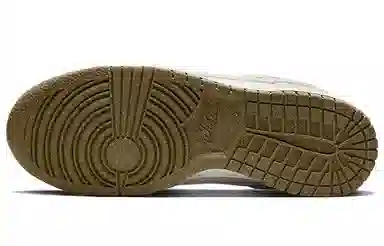 Nike Dunk Low SE