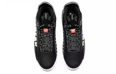 特步 休闲 轻便 中帮 板鞋 女款 黑白