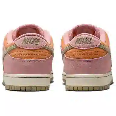 Nike Dunk SB Low Pro Red Stardust