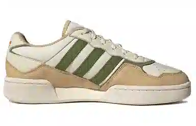 adidas Courtic