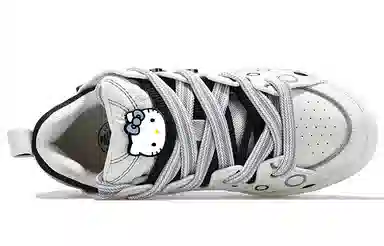 Hello Kitty x Palladium