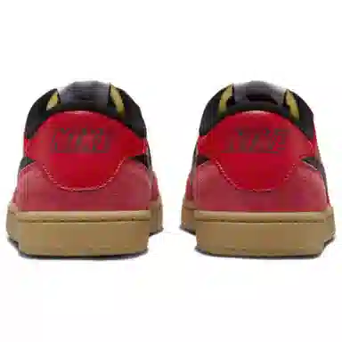 Nike SB FC Red