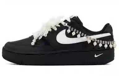 Nike Gamma Force "Black White"