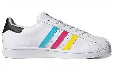 adidas Superstar