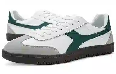 Diadora