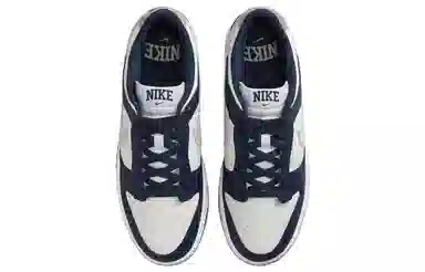 Nike Dunk Low "Midnight Navy"