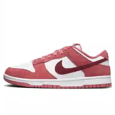 Nike Dunk Low WMNS "Valentine's Day"
