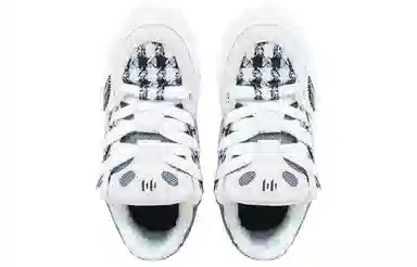 Ollieskate Bake Zoo Party