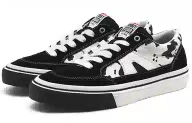 Vision Street Wear Stick Black White