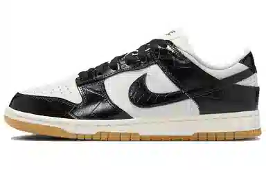 Nike Dunk LX Low Black White