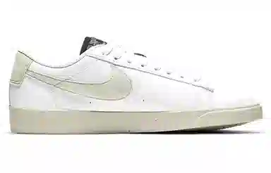 Nike Blazer Low SE White Black