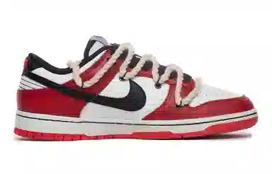 Nike Dunk Low EMB "Chicago"