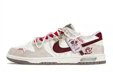Nike Dunk Low "Cupid"