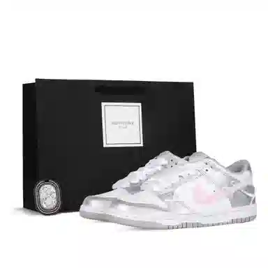 Nike Dunk Low "Ballet Girl 2.0"