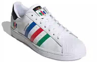 adidas Superstar
