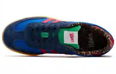 POLITICS x adidas Samba