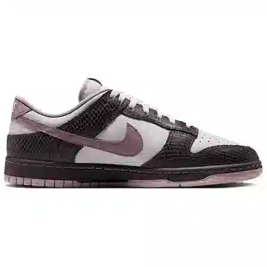 Nike Dunk Low SE "Medium Ash"