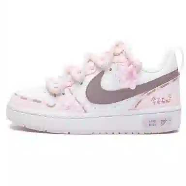 Nike Court Borough GS