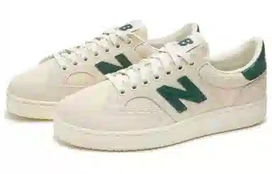 New Balance Pro Court