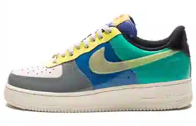 Undefeated x Nike Air Force 1 Low "Topaz Gold"