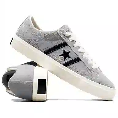 Converse One Star Academy Pro