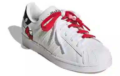 adidas Superstar Hello Kitty