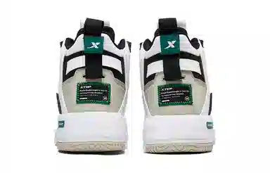 Xtep Retro High-Top Sneakers White Black