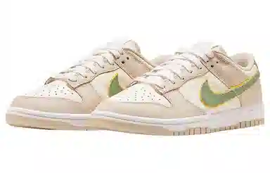 Nike Dunk Low "Light Tan"