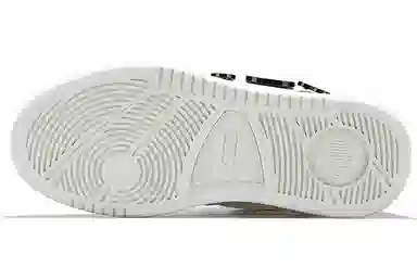 Hello Kitty x Palladium