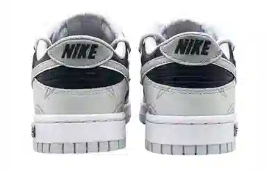 Nike Dunk Low "Pure Platinum"