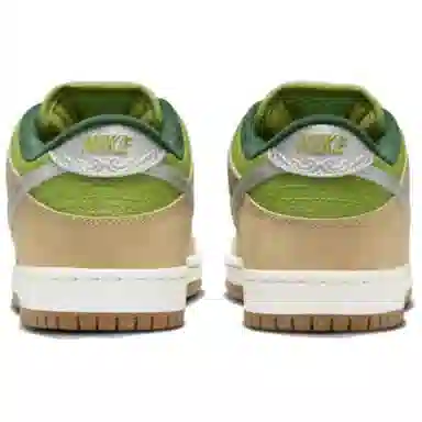 Nike SB Dunk Low "Dinner Plate"